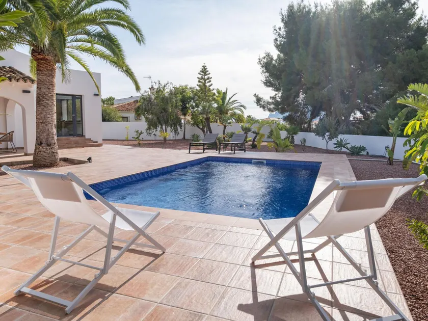 Comfortable Villa in Calpe with Pool, Terrace & Garden - Image 1
