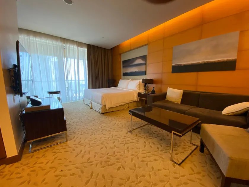 Stunning Studio | Burj View | Address Dubai Mall - Image 1