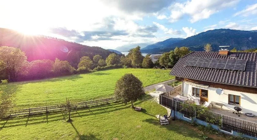 mirnockAHOI Ferienhaus Millstätter See Ruhe und Panorama - Image 1