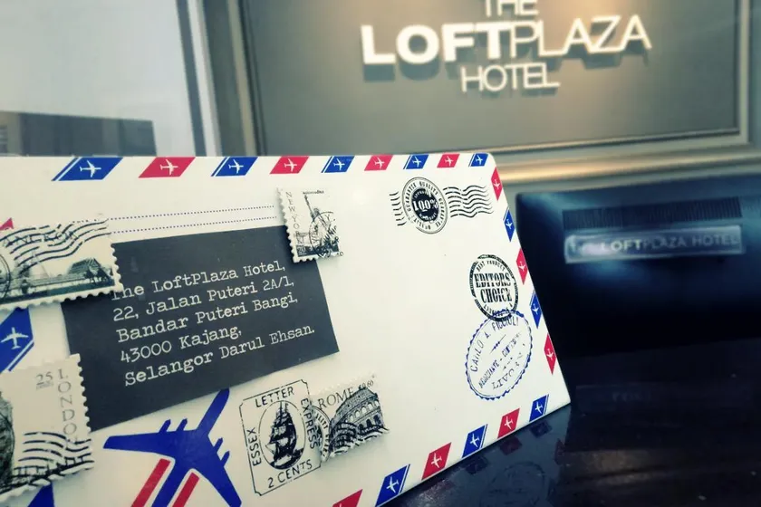 The Loft Plaza Hotel - Image 1