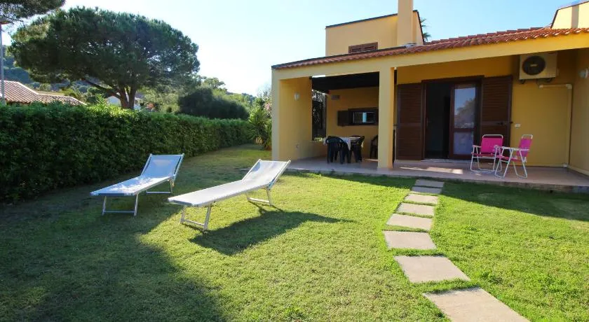 Villetta Turagri 38 - Image 1