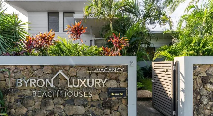 Byron Lux Beach Houses - Image 1