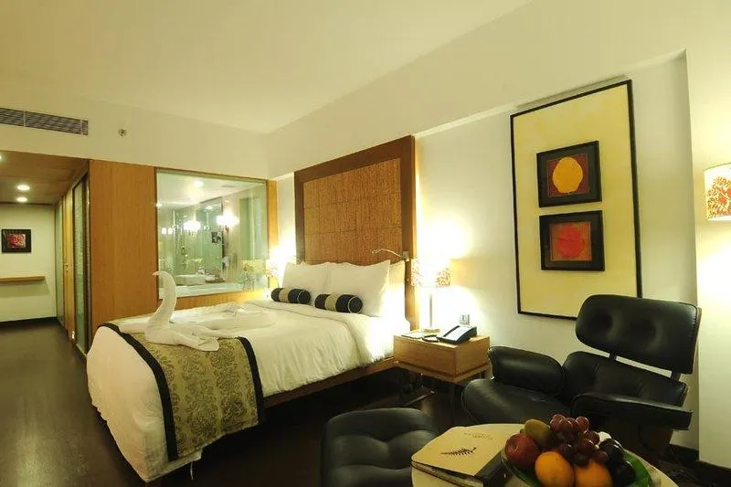 Fortune Select SG Highway, Ahmedabad - Member ITC Hotels' Group - Image 1