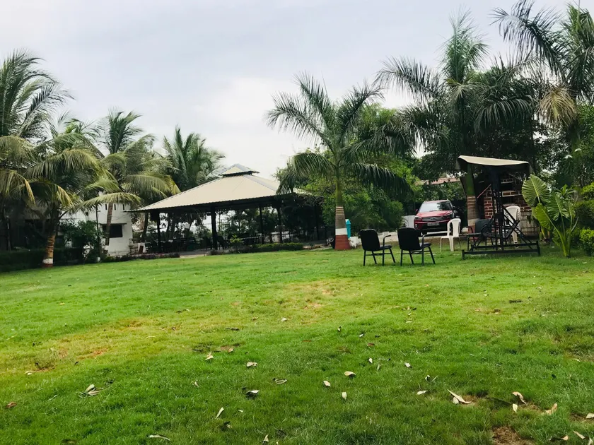 Gopal Farm House - Image 1