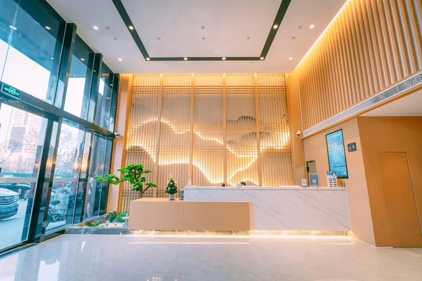 Qingmu Select Hotel (Yuejianglou Scenic Area, Rehe Road, Nanjing) - Image 1