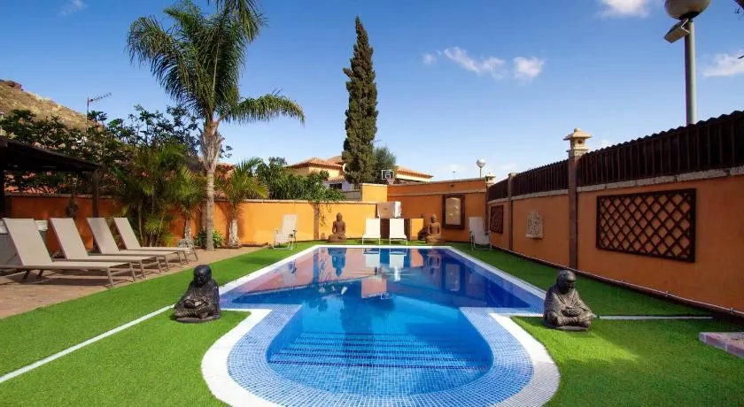 Villa Jardín de Buda - Image 1
