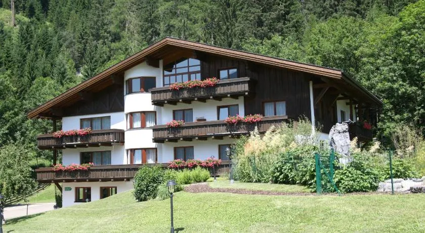 Haus Montana - Image 1