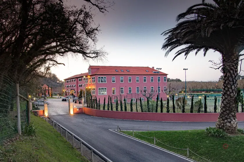 Your Hotel & Spa Alcobaça - Image 1