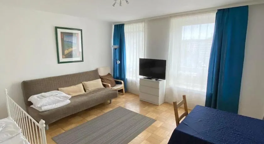 Mainhatten Apartment - Image 1