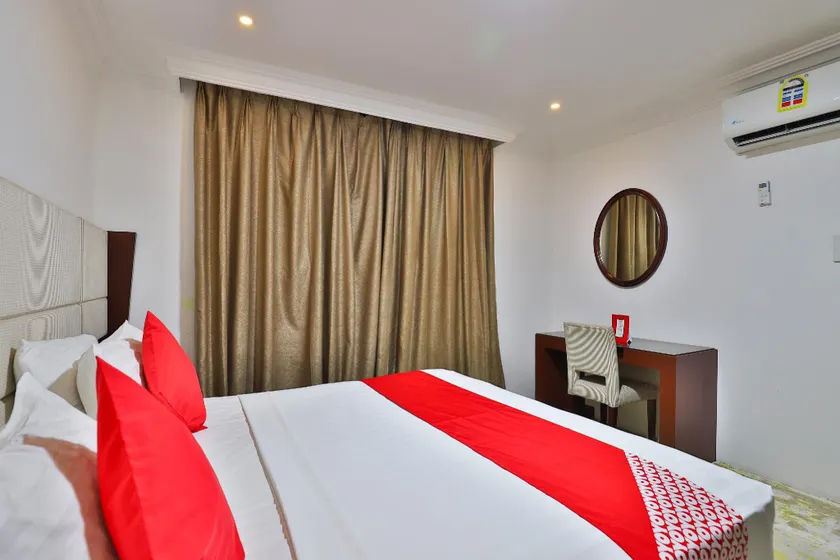 OYO 326 Barjas Furnished Apartment - Image 1