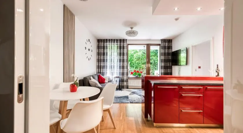 Apartment with garden in Prague 6 - Image 1