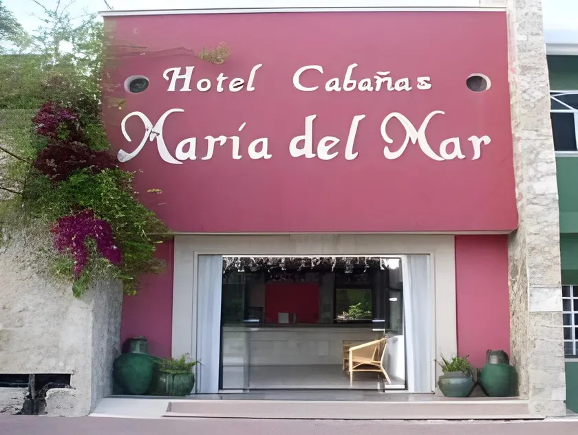 Hotel Cabanas Maria Del Mar - Image 1