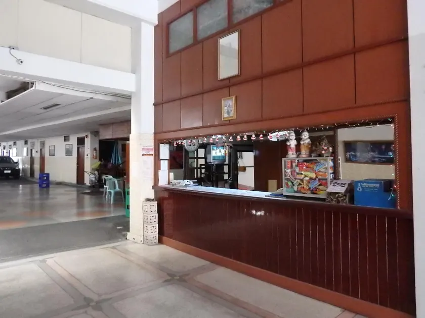 Sakol Hotel - Image 1