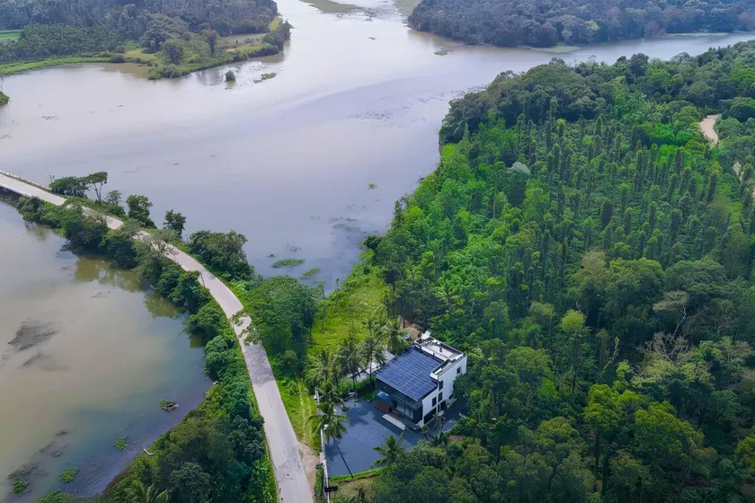 The Rivernook by VEO, StayVista - River View & Gazebo - Image 1