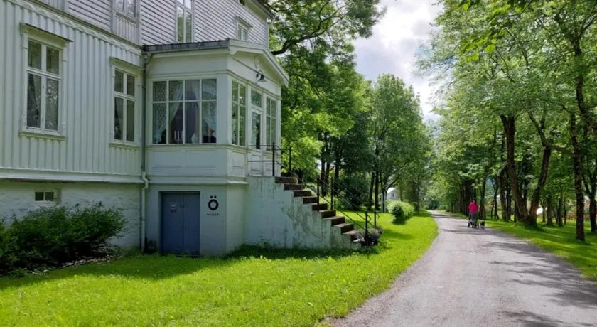 Tjøtta Gjestegaard - Image 1