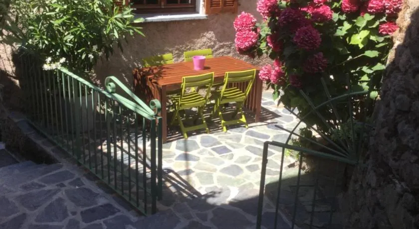 Casa a Stretta - Image 1