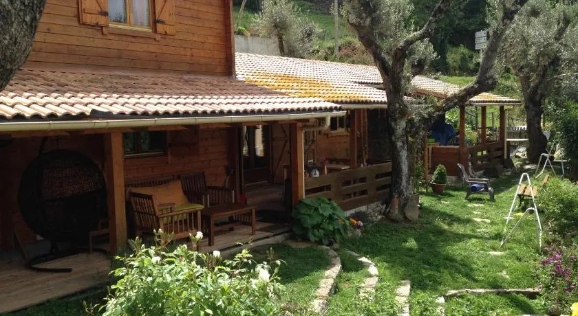 Le Chalet de Valentine & Laurent - Image 1
