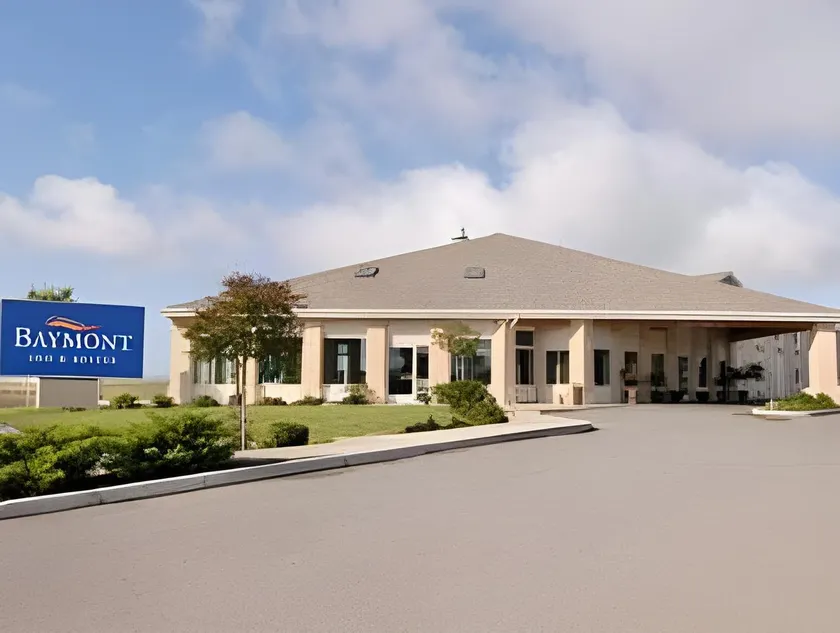 Quality Inn & Suites Willows - Image 1