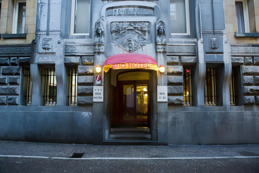 RHO Hotel - Image 1