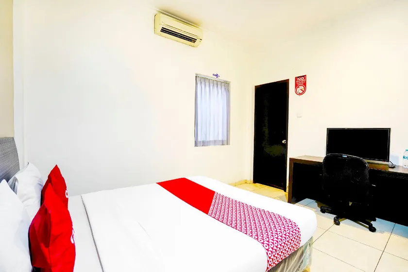 Hotel O Pondok Inap Shofwa 2 - Image 1