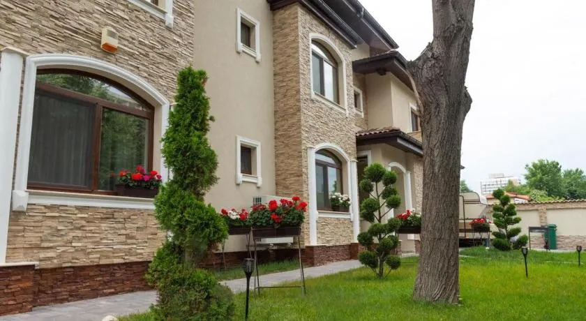 Vila Royal Mangalia - Image 1