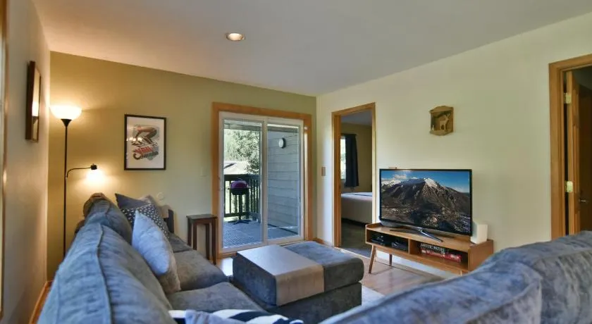 315 Woodbridge - Image 1