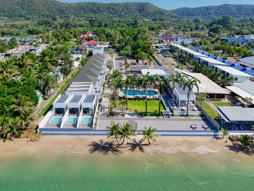 Chaolao Sea Breeze Resort - Image 1