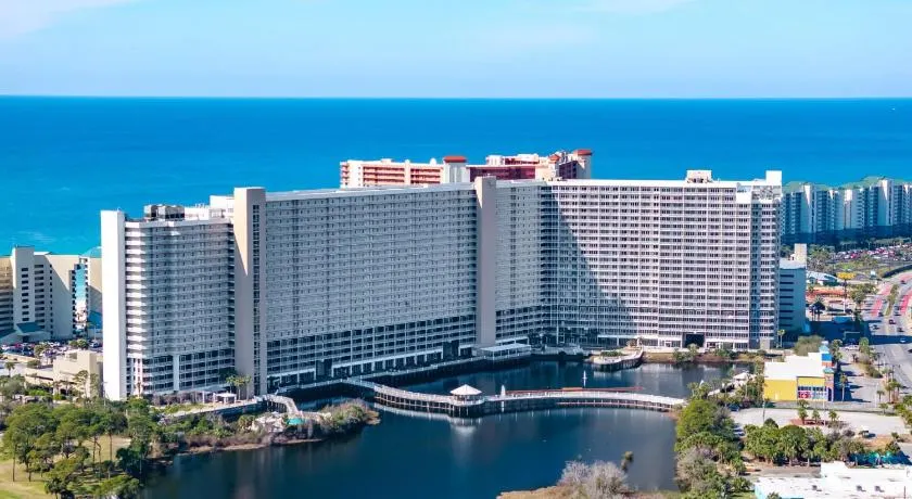 Laketown Wharf Resort by Panhandle Getaways - Image 1