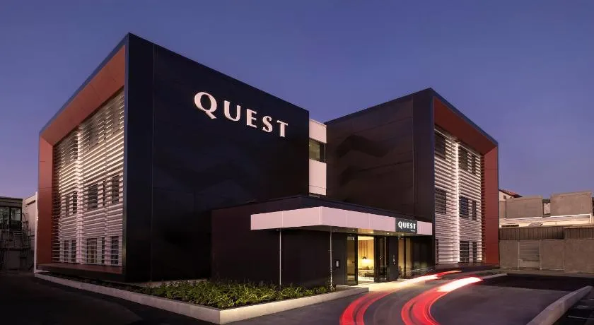 Quest Hastings - Image 1