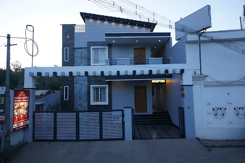 Shree Mantra Residency and Homestay - Image 1