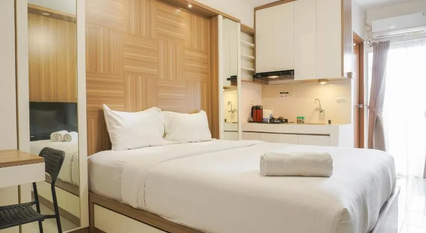 Cozy and Simple Living Studio Apartment at Cinere Resort By Travelio - Image 1