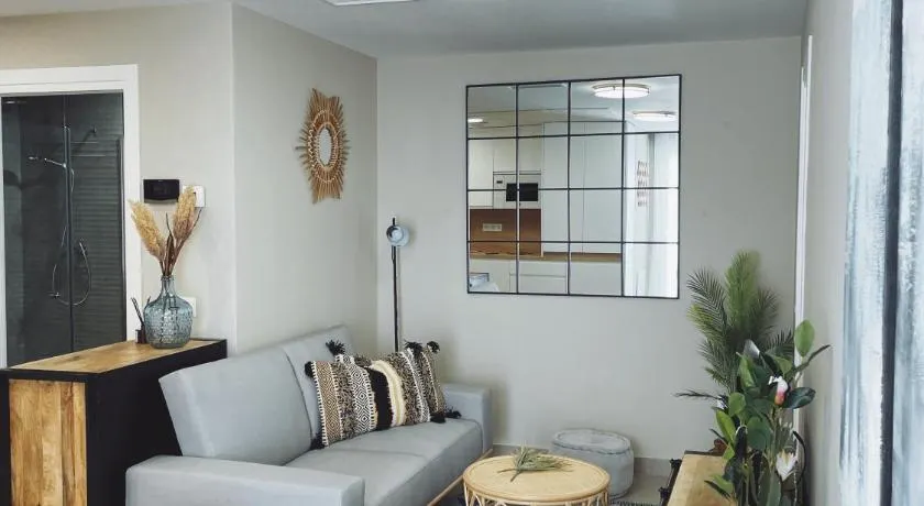 Apartamentos Martalia Namar centro - Image 1