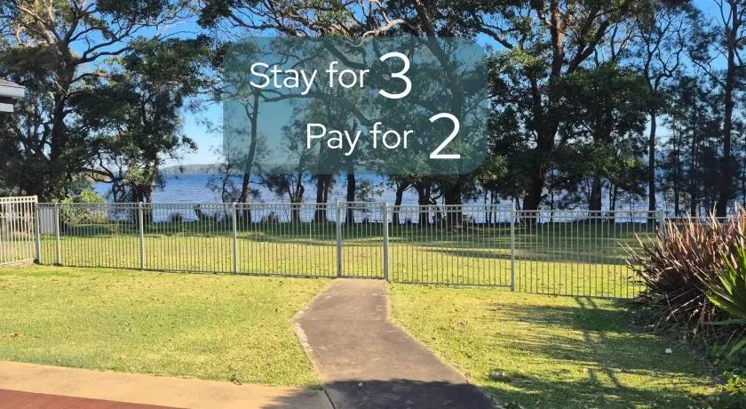 Peaceful Waterfront, wheelchair accessible - Stunning Location for Family Holiday - Image 1