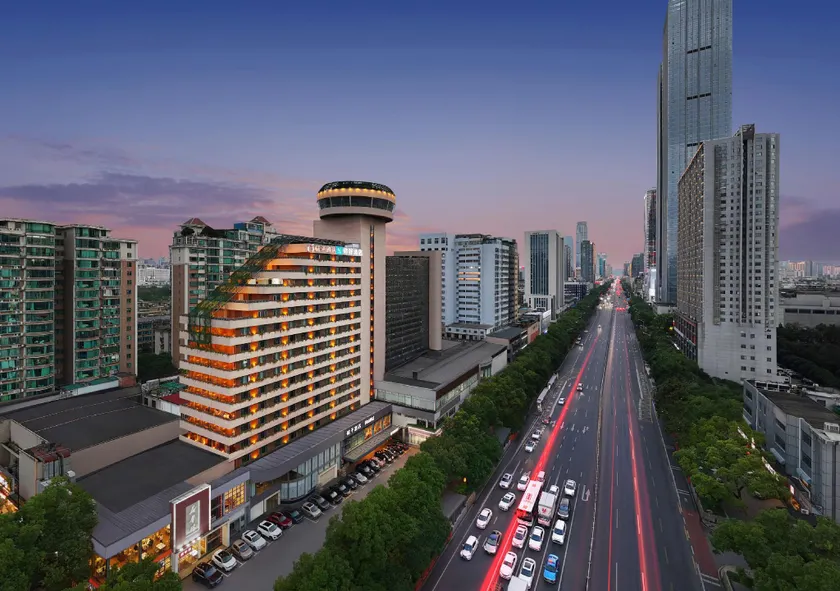 Orange Hotel Changsha Wuyi Square Yuanjialing Metro Station - Image 1