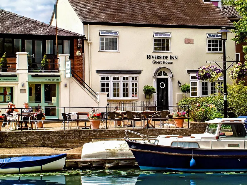 Riverside Inn - Image 1