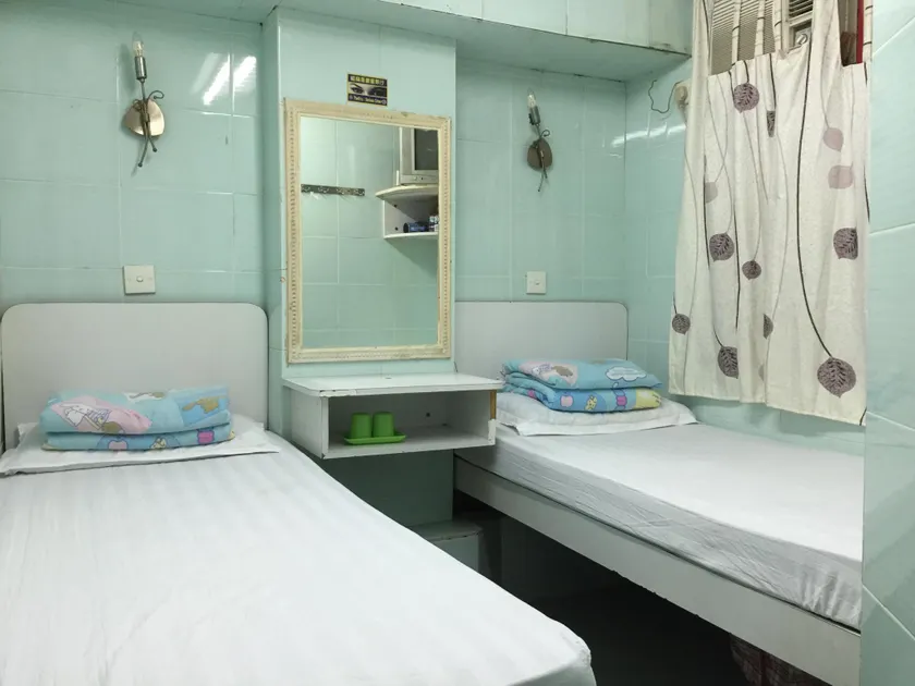 Loi Loi Guest House - Image 1