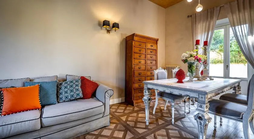 Belvedere Garden Suite - Image 1