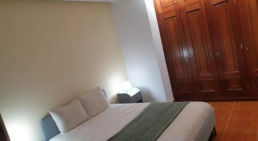 Cantinho dos Montes - Image 1