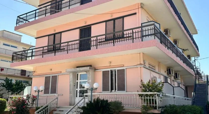 Hotel TSAPARAS - Image 1