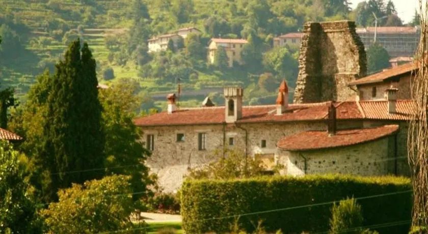Castello di Cernusco Lombardone - Image 1