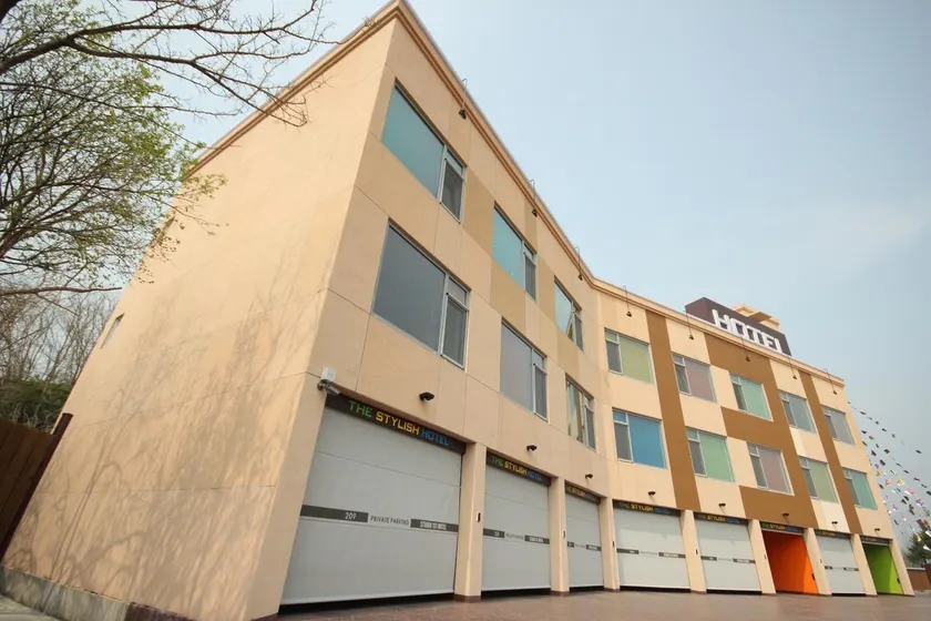 Andong Studio131 Hotel - Image 1