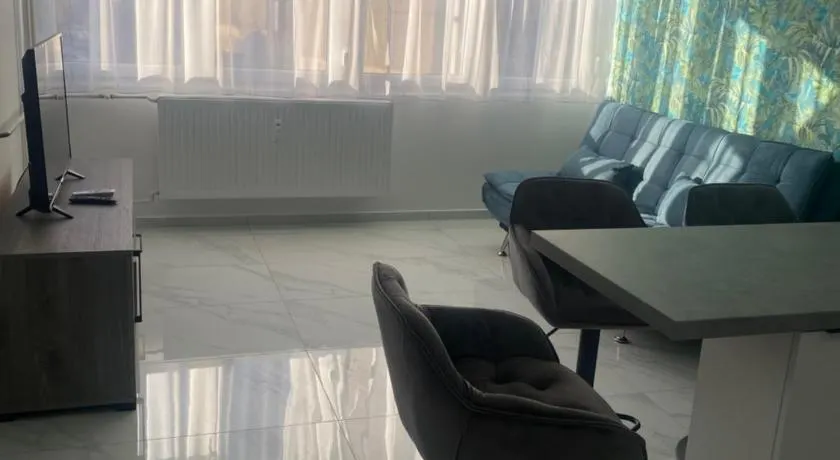 Emyke Apartman - Image 1