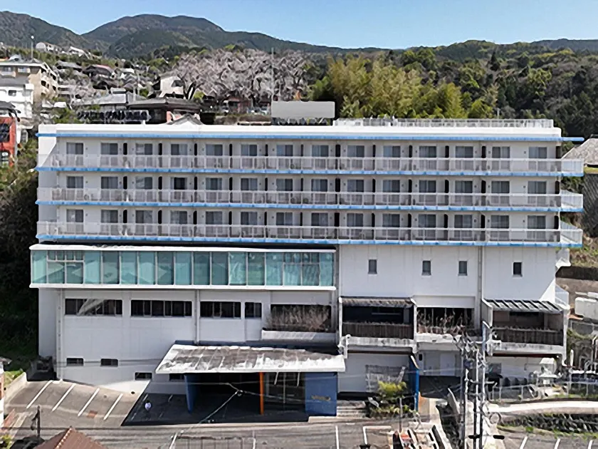 Jisco Hotel Obama Onsen - Image 1