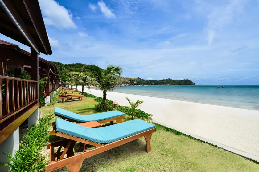 PingChan Koh Phangan Beachfront Resort - Image 1
