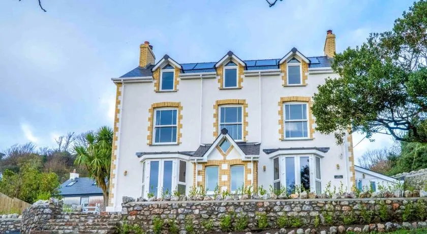 The Retreat - 5 Bedroom House - Horton - Image 1