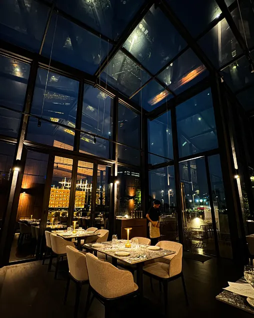 B Hotel Kuala Lumpur - Image 1