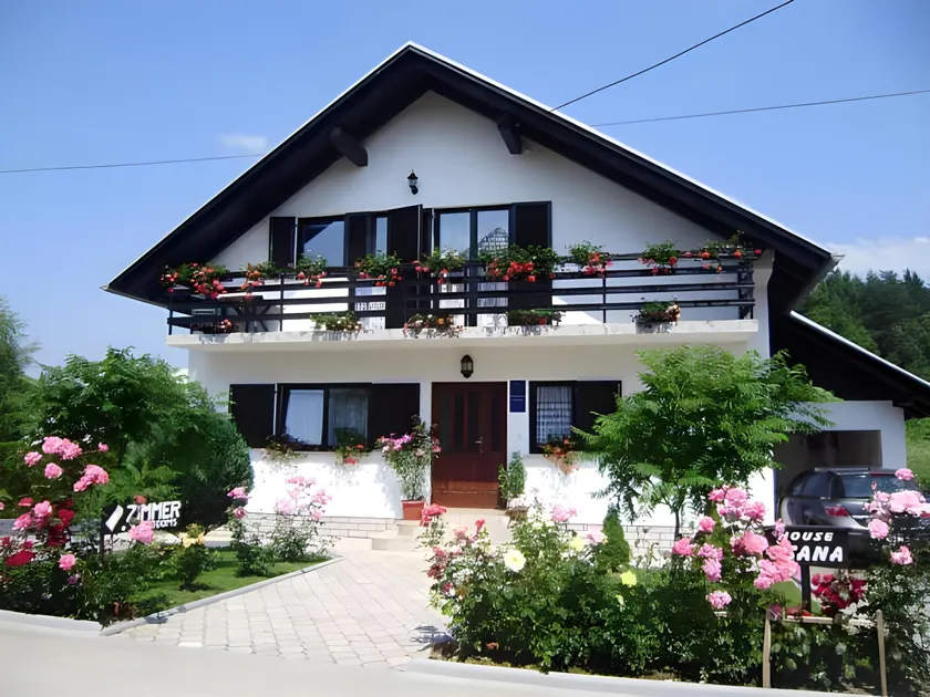 House Osana - Image 1