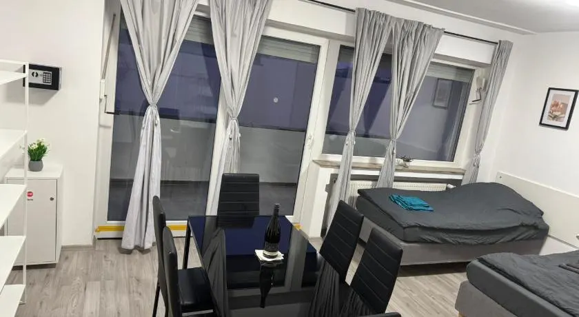 Zentrale Monteurwohnung Ferienwohnung Recklinghausen 6 Personen - Image 1