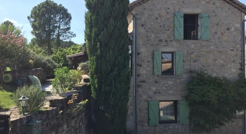 Maison de Sao en pierres - Image 1