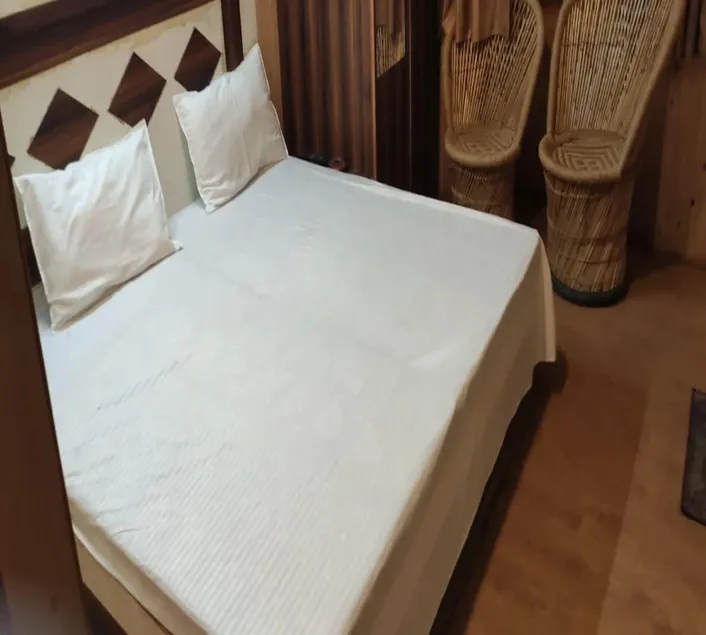 Abhishek Charas Homestay - Image 1